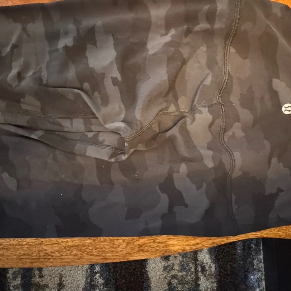 Lululemon Align High Rise Black Camo Leggings- 28” - Picture 4 of 7